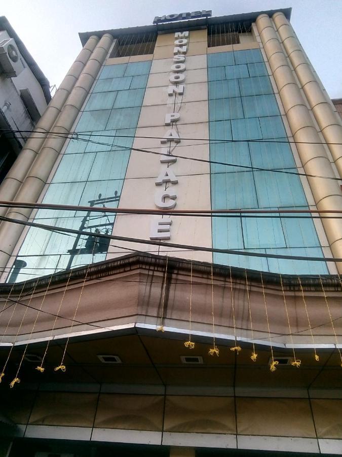 Hotel Monsoon Palace Guwahati Exterior photo